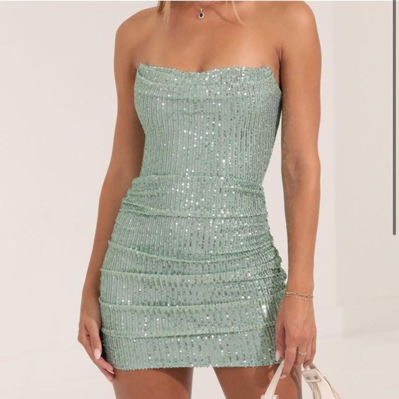 Lucy in the Sky Dresses & Skirts - Lucy in the Sky Sansa Knit Sequin Corset Dress in Green